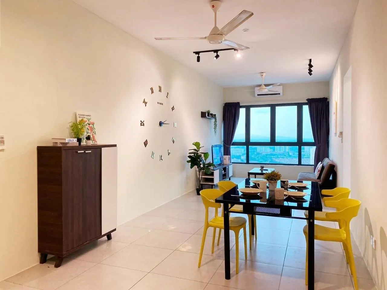 Jovial Modern Cozy Homestay 'Meritus Perai 0*,  Maleisië