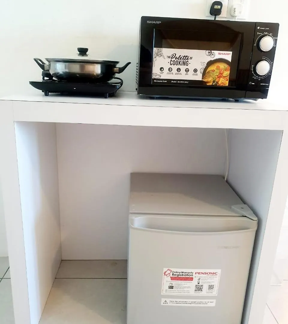 Jovial Modern Cozy Homestay 'Meritus Perai Apartment