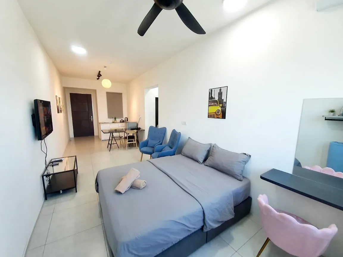 Jovial Modern Cozy Homestay 'Meritus Perai