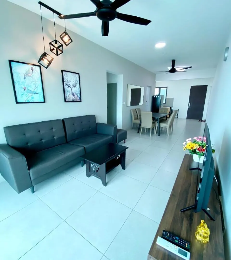 Jovial Modern Cozy Homestay 'Meritus Perai