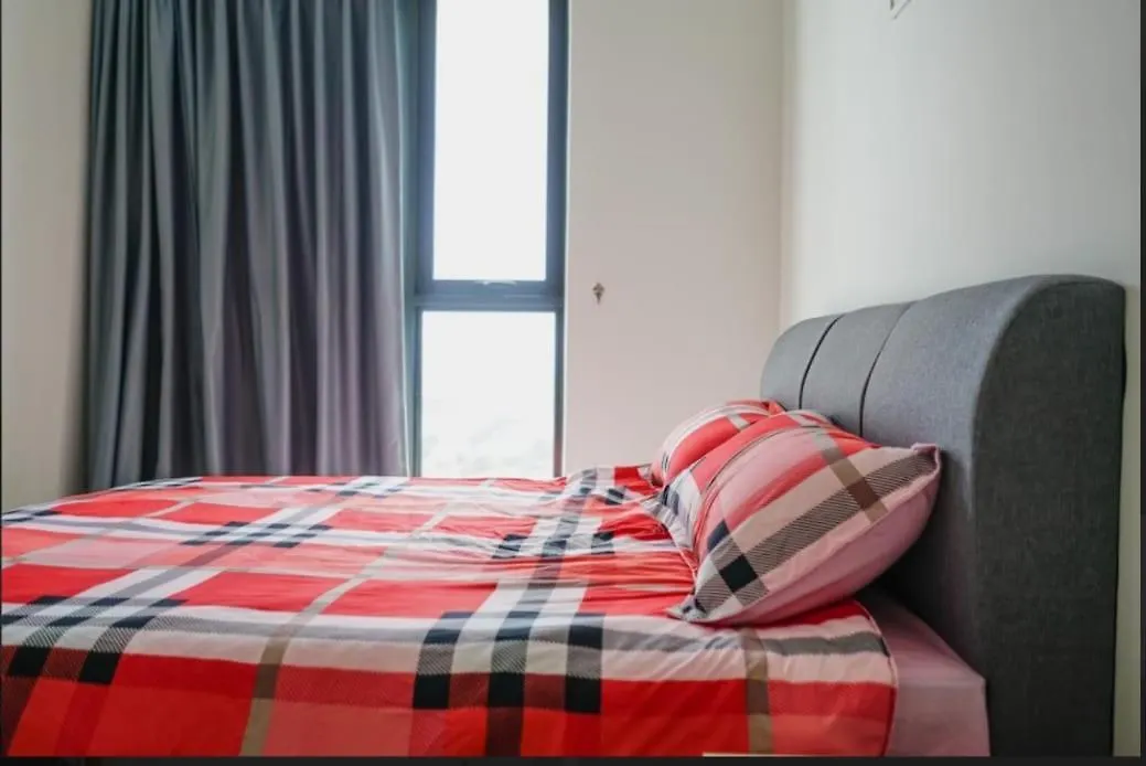 Jovial Modern Cozy Homestay 'Meritus Perai Apartment