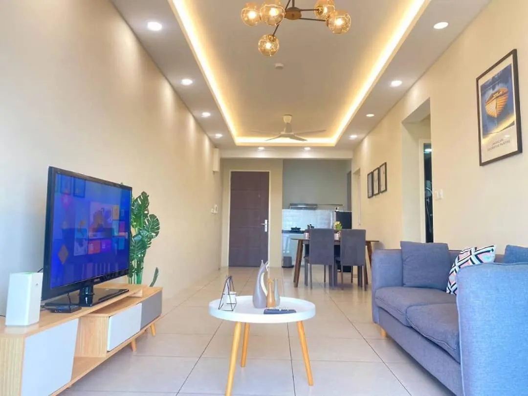 Jovial Modern Cozy Homestay 'Meritus Perai Apartment