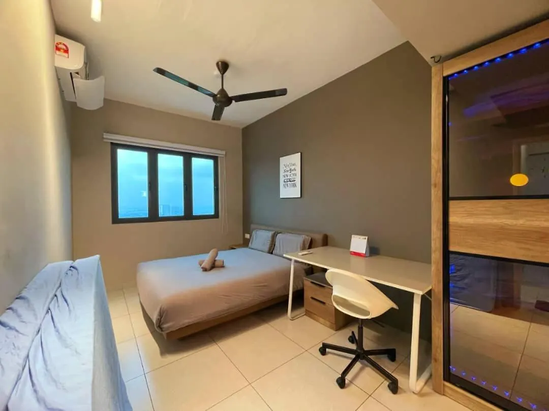 Jovial Modern Cozy Homestay 'Meritus Perai