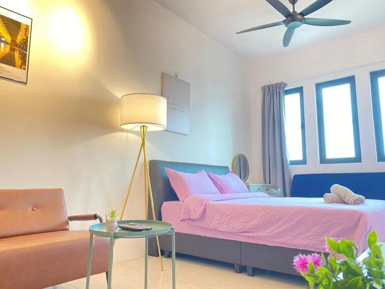 Jovial Modern Cozy Homestay 'Meritus Perai 0*,  Malaysia