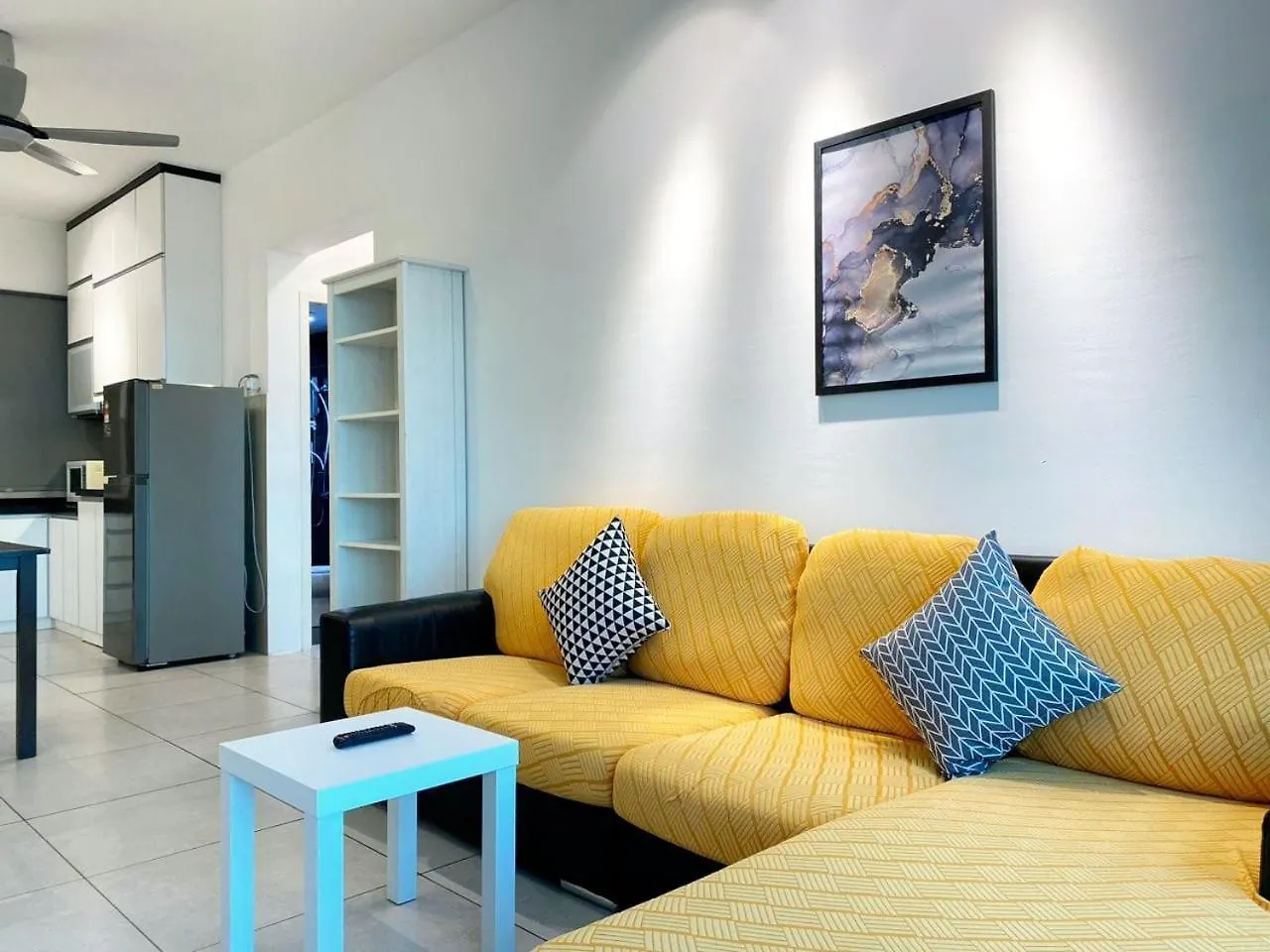 Jovial Modern Cozy Homestay 'Meritus Perai