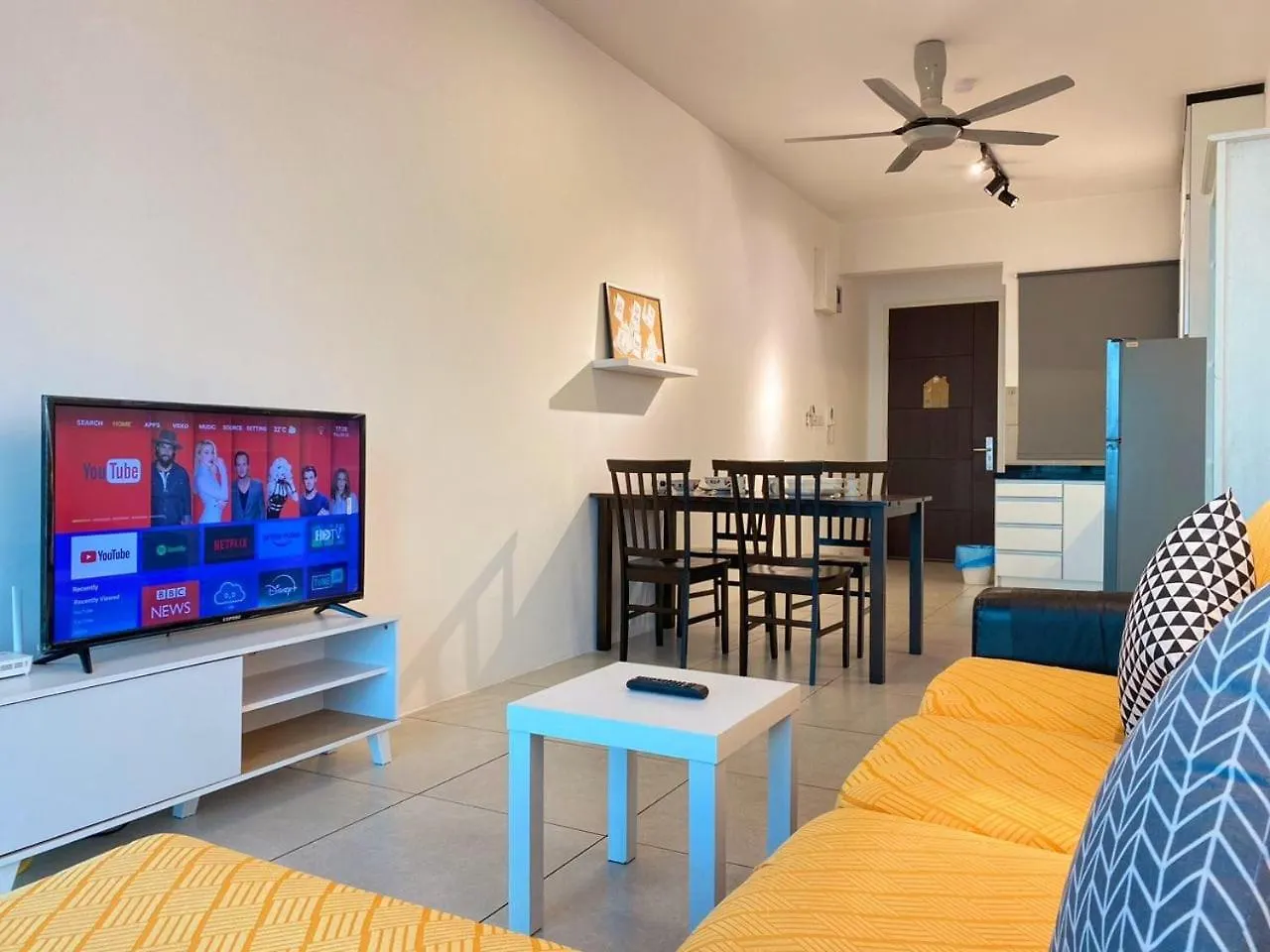 Apartment Jovial Modern Cozy Homestay 'Meritus Perai